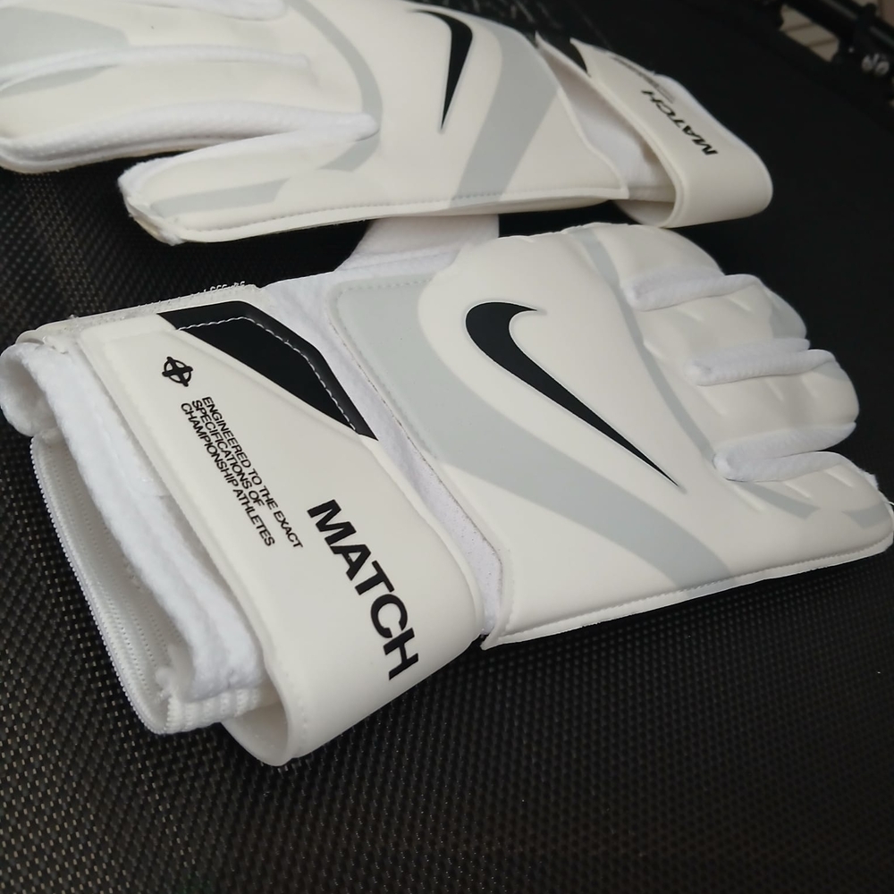 Nike White and Black Goalkeeper Gloves